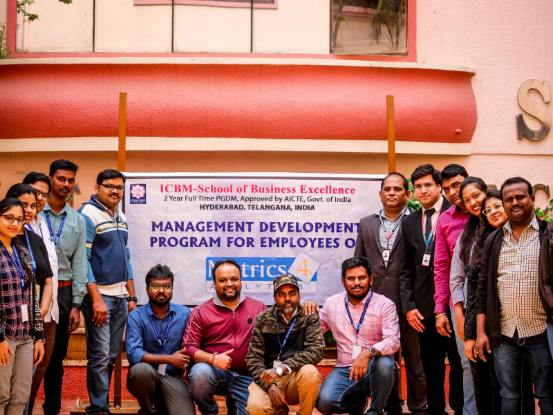 Syed Hassan Abdullah Conducted a Session on Management Development Program on the Art of Presentation at ICBM