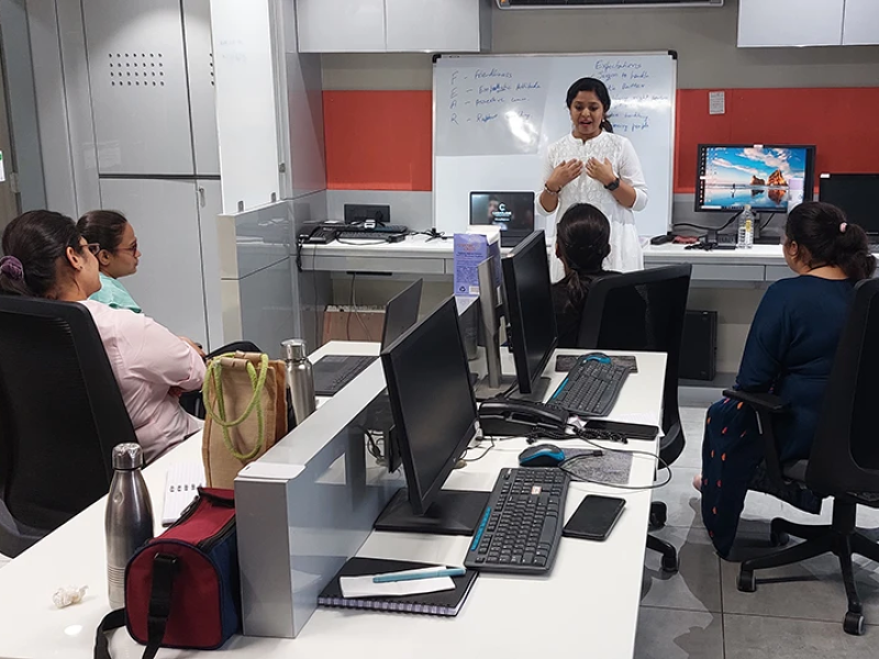 Sumita Singh recently conducted a session on ‘Make FEAR your habit’ at Canny Brains, Ahmedabad