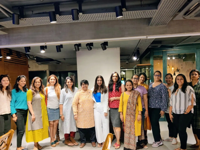 Firozi Stelwagen recently conducted a Workshop on “Re-define Your Style” at The Bohemian in Ahmedabad