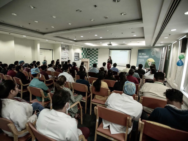 Ananya Bardia conducted a training session on the topic of “Power of Appearance & Soft Skills”