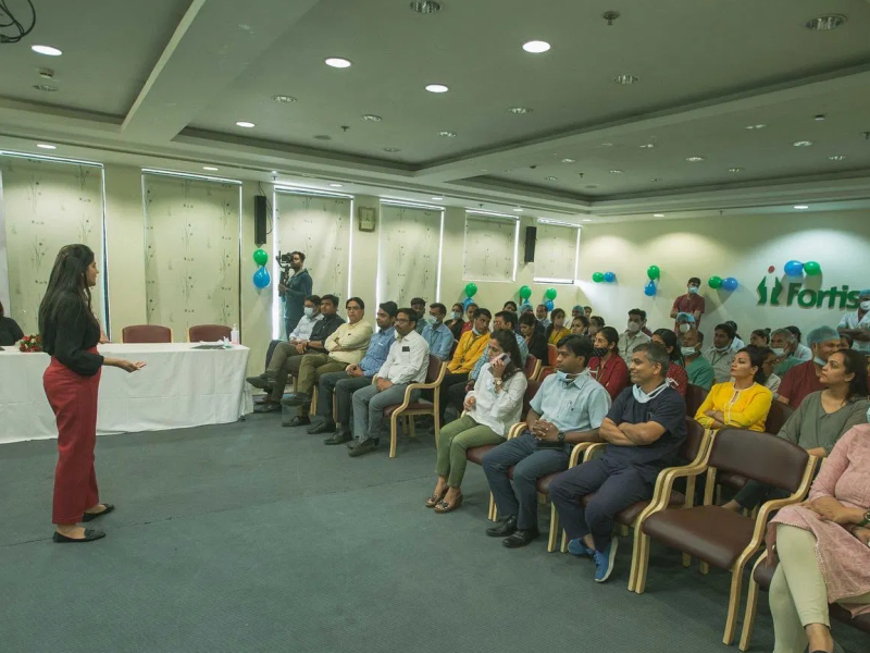 Ananya Bardia conducted a training session on the topic of “Power of Appearance & Soft Skills”