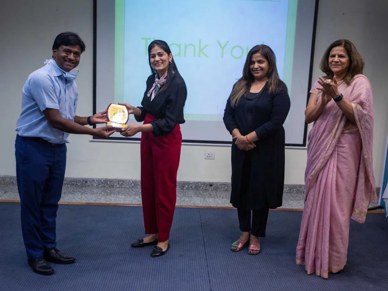 Ananya Bardia conducted a training session on the topic of “Power of Appearance & Soft Skills”
