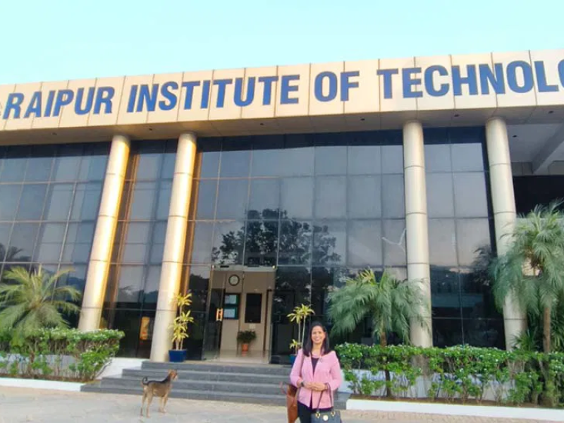 Delhi based Corporate Trainer, Capt Manjula Katoch conducted a “Campus To Corporate” training session for the students of Raipur institute of Technology, Chattisgarh