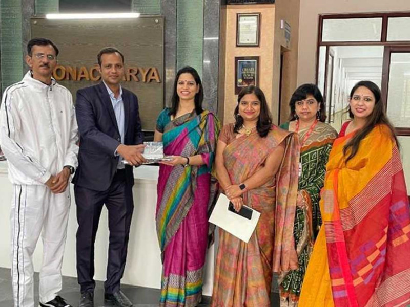 Capt Manjula Katoch was invited as a Chief Guest to deliver a motivational Lecture on the occasion of Sports Day Event