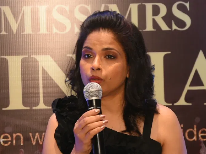 Chhawi Asthana recently conducted a training session on Pageant Communication & Etiquette for Indie Royal Miss Mrs India 2022 contestants