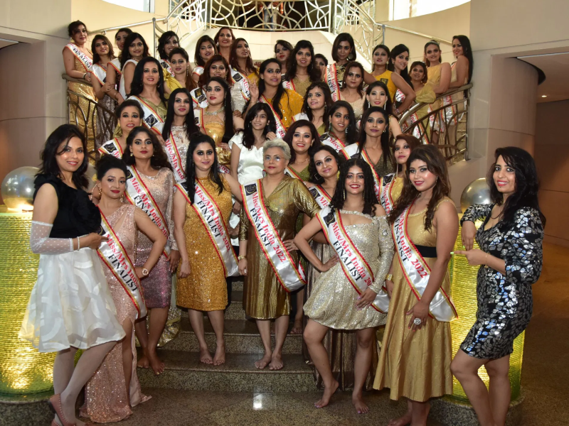 Chhawi Asthana recently conducted a training session on Pageant Communication & Etiquette for Indie Royal Miss Mrs India 2022 contestants