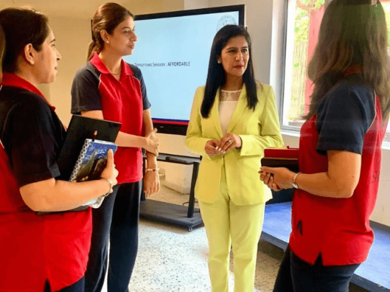 Delhi-based Image Consultant and Soft Skills Trainer Gitika Bhagat conducted a session on Image Management and Dressing for Success