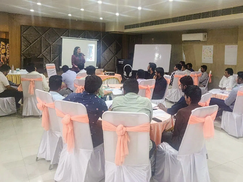 Meenakshi Gupta Conducted Session on Communication Skills at Ambala for executives of a leading corporate