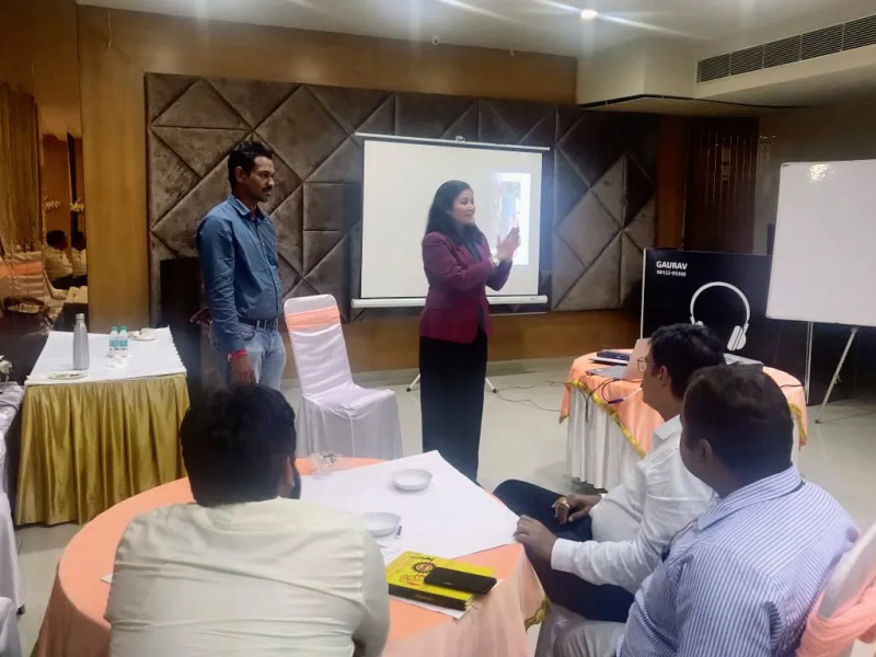 Meenakshi Gupta Conducted Session on Communication Skills at Ambala for executives of a leading corporate