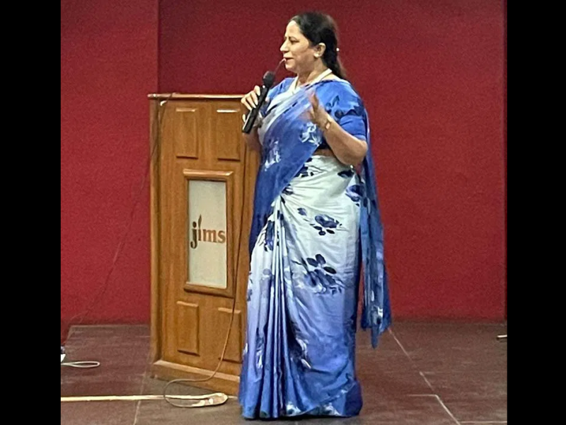 Jaspreet Kaur Conducted A Session On The Topic A Road To The Corporate ...