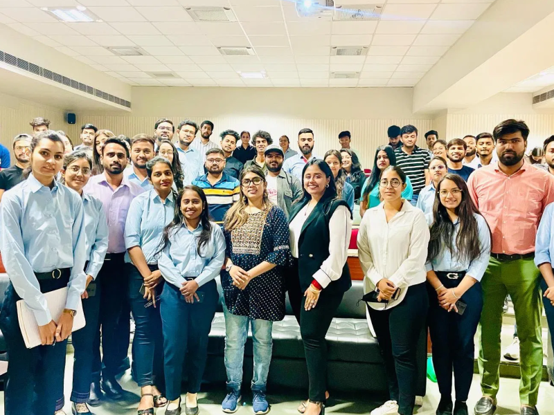 Kritika Duggal has conducted a training session on the topic of “The art & science of creating FIRST IMPRESSIONS”