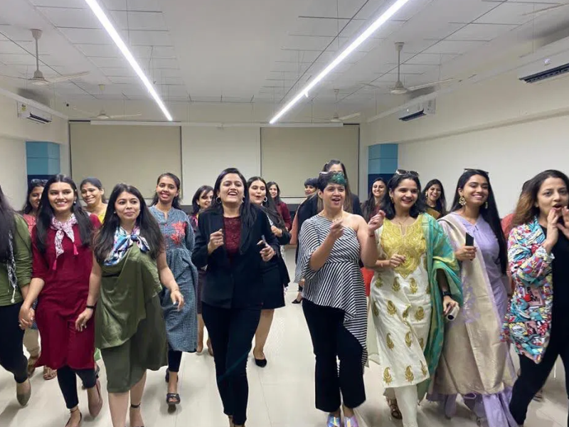 Manisha Jain recently conducted a training on Dressing, Grooming and Styling for the entire team of Nest Academy