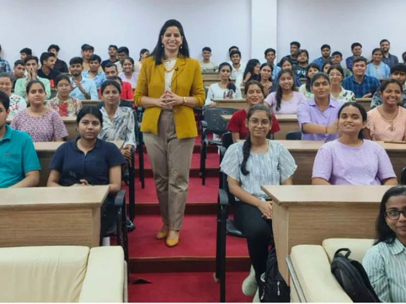 Delhi based Corporate Trainer, Capt Manjula Katoch conducted a 2 days training session as part of the Orientation Program of Dronacharya Group of Institutions