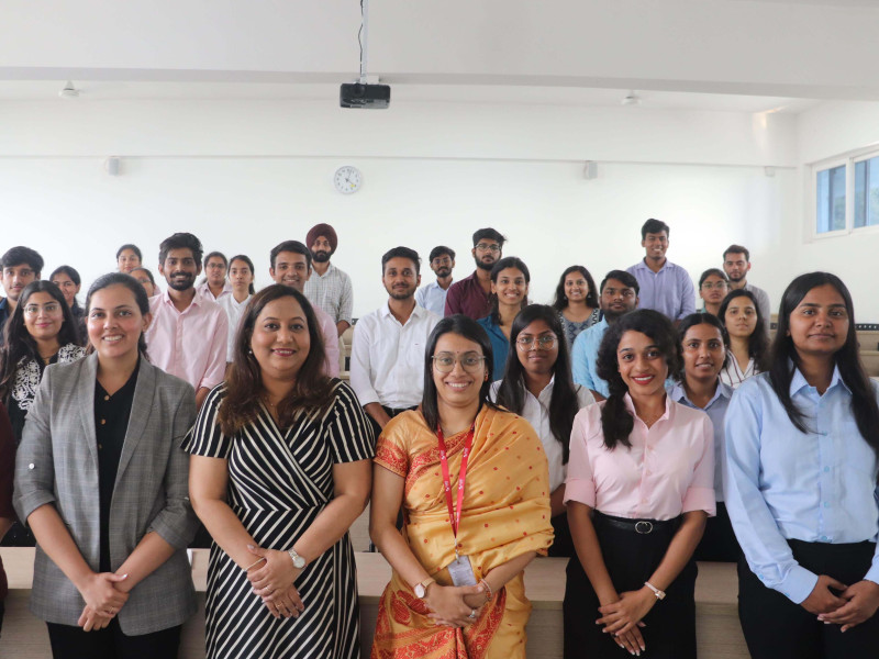 Pune based Image Consultant Nikita Sankeshwar Gorde conducted a workshop 'Polish to Perfection: Mastering Grooming & Etiquette for Professional Excellence'