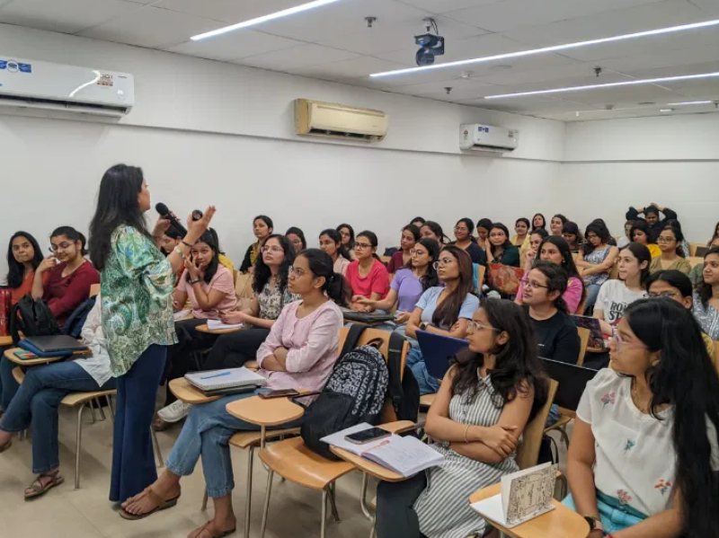 Gurgaon based Soft Skills Trainer Dr. Radhika Madan was invited as a speaker for an online workshop on “Building Confidence in Public Speaking”
