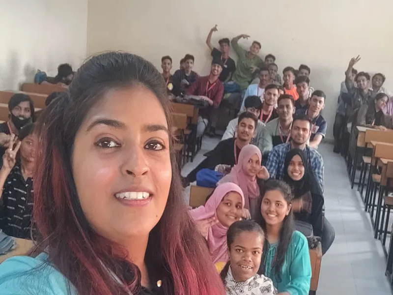 Rashmi Ramachandran Conducted a Session for the students of Shree Narayan Guru College of Commerce