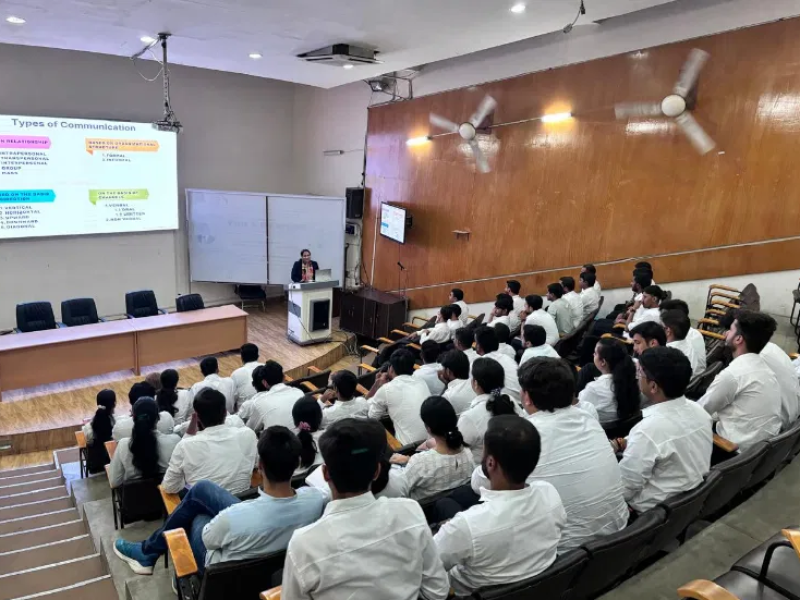 Chandigarh based Soft Skills Trainer Renu Kaushal conducted a training session on “Owning your Communication Armour