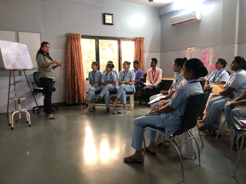 Samta Agarwal Conducted a Session on “Team Building and Effective Communication” at Kanwar Nursing Home