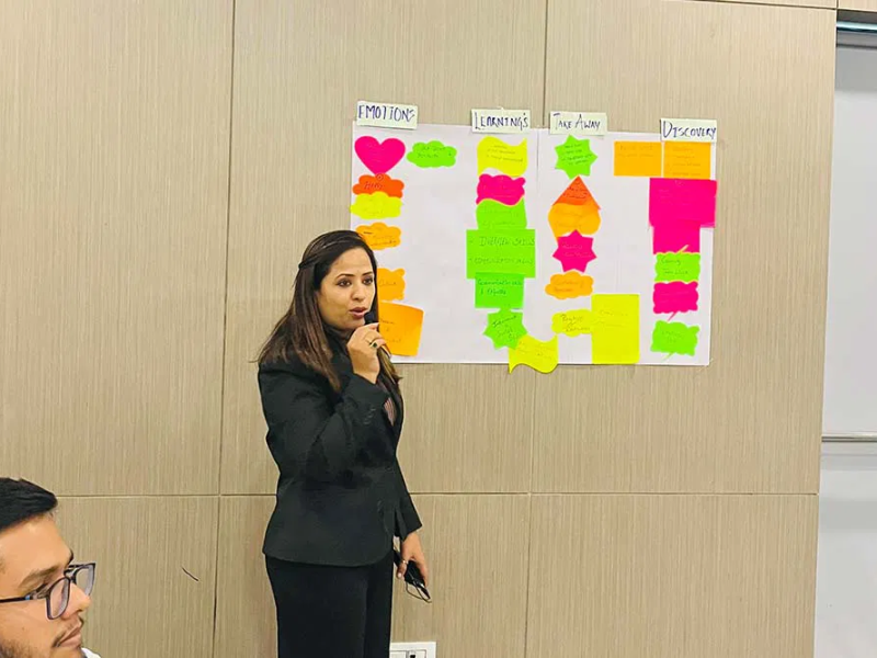 Delhi NCR-based Image Consultant and Soft Skills Trainer Dr. Shikha Singh was recently invited as a trainer to take behavioural training sessions on Building Employability Skills for the engineering students of IILM University.