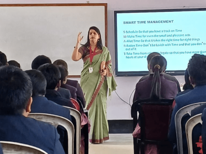 Delhi based Corporate Trainer, Capt Manjula Katoch Conducted a training session on Time Management for the students and teachers of a renowned School at Udaipur, Tripura