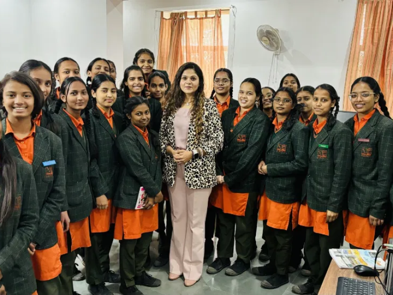 Gurgaon based Image Consultant & Soft Skills Trainer Divya Ohri conducted an Image and Soft Skills Sessions for Senior Secondary children at an NGO based in Jaipur