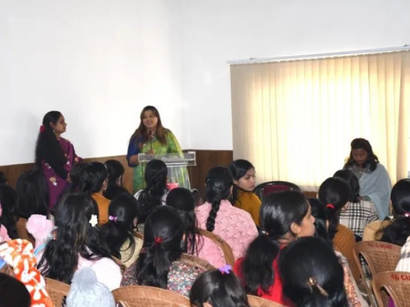 Delhi based Image Consultant/ Soft Skills Trainer Janani Venkataraman conducted a Positive Interpersonal Skills Training Programme