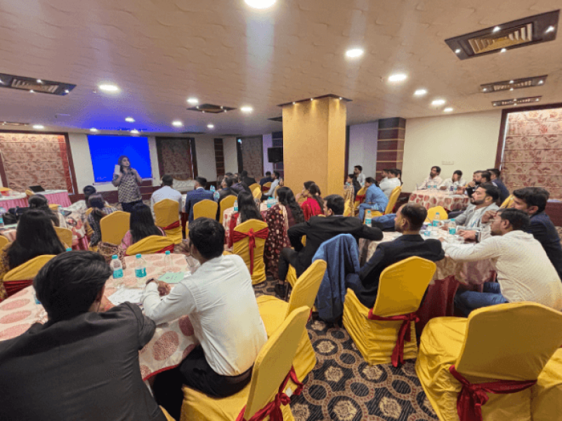 Chandigarh based Image Consultant Supreet Kaur conducted a training session on WorkPlace Grooming & Communication Skills