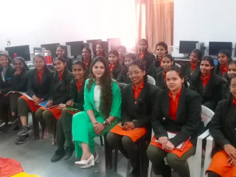 Gurgaon based Image Consultant & Soft Skills Trainer Divya Ohri conducted an Image and Soft Skills Sessions for Senior Secondary children at an NGO based in Jaipur