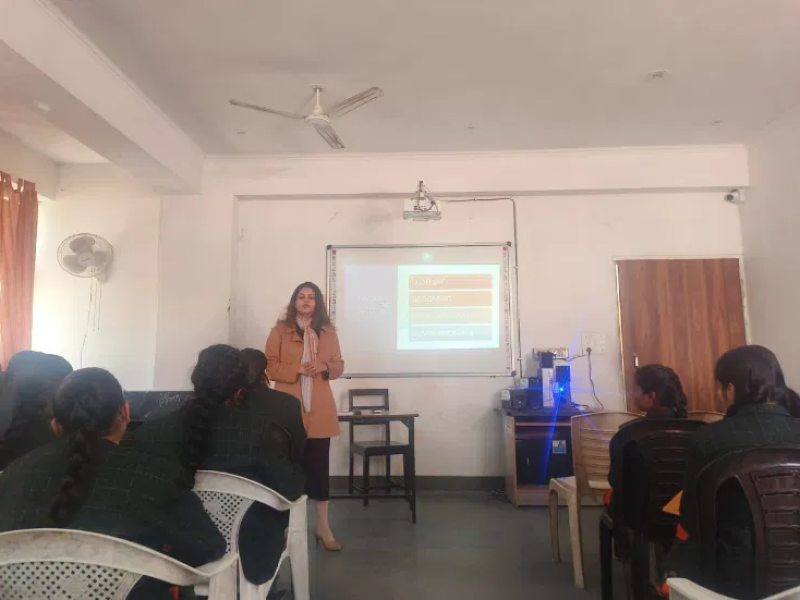 Gurgaon based Image Consultant & Soft Skills Trainer Divya Ohri conducted an Image and Soft Skills Sessions for Senior Secondary children at an NGO based in Jaipur