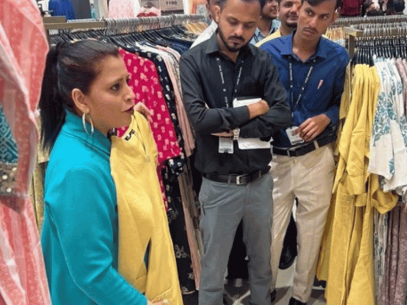 Anshu Gupta, Image Consultant and Soft Skills Trainer, Trains Shoppers Stop Teams and Delivers In-Store Styling at Global Desi