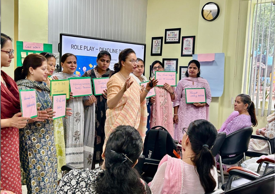 New Delhi based Image Consultant & Soft Skills Trainer Sangeeta Das conducted a training session titled Time Management- Meeting